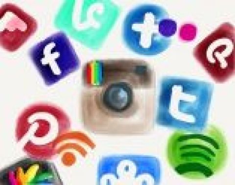 Auteurs jeunesse et réseaux sociaux
